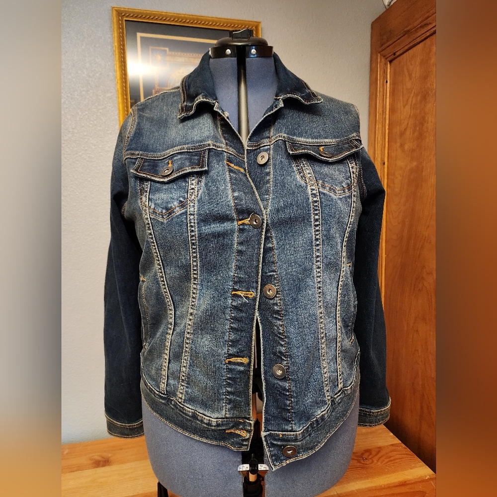 Torrid Stretch Denim Jacket Size 1 (XL)